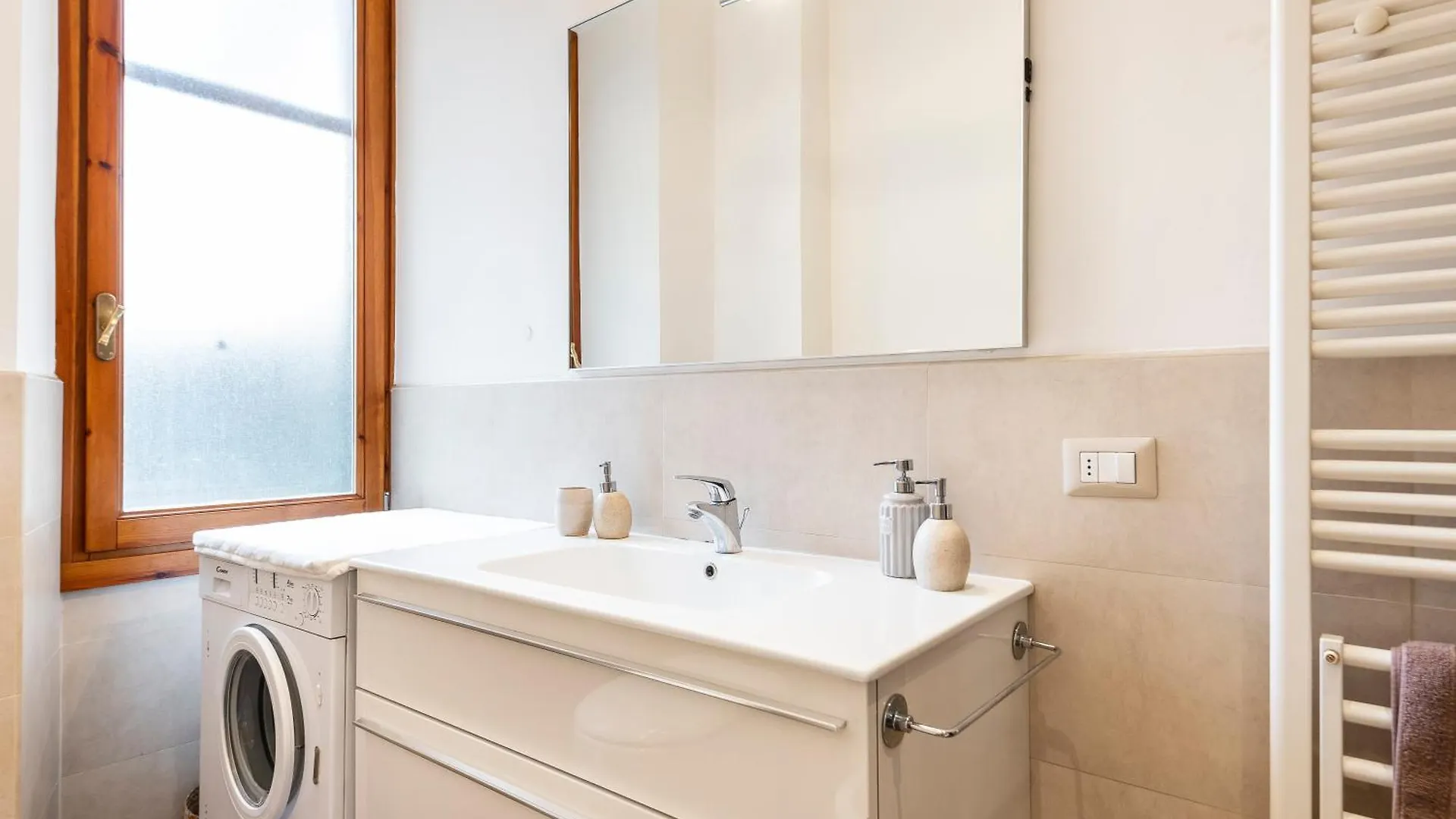Garden Apartment In Florencie